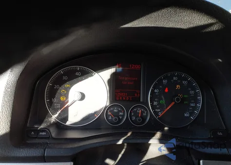 2007 Volkswagen Jetta 2.5 from USA, damaged, VIN 3VWDF71K17M024854